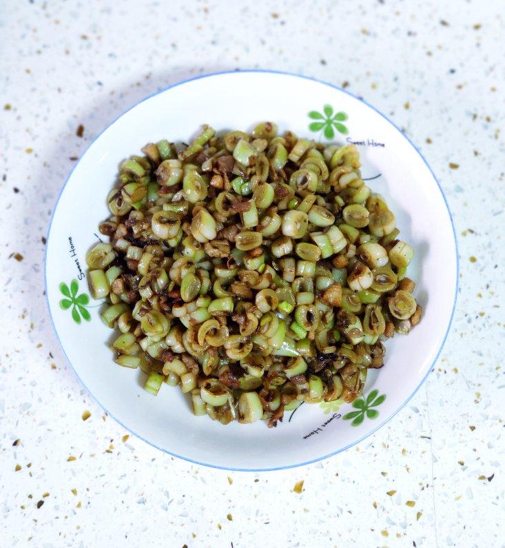 榄菜肉末炒芸豆