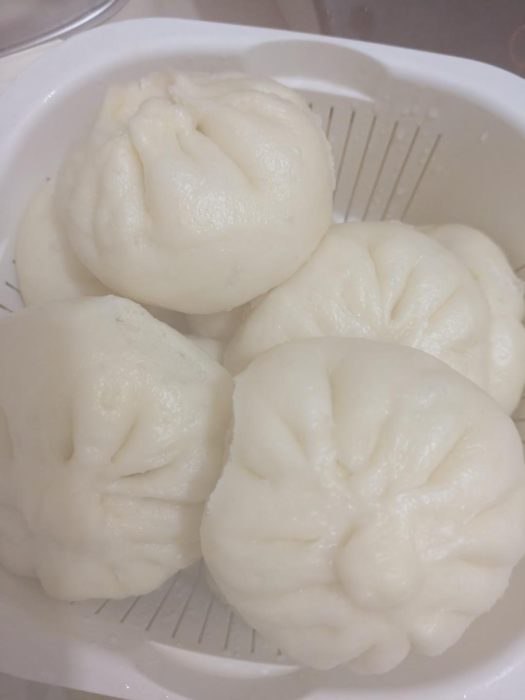 胡萝卜木耳鸡蛋素包子