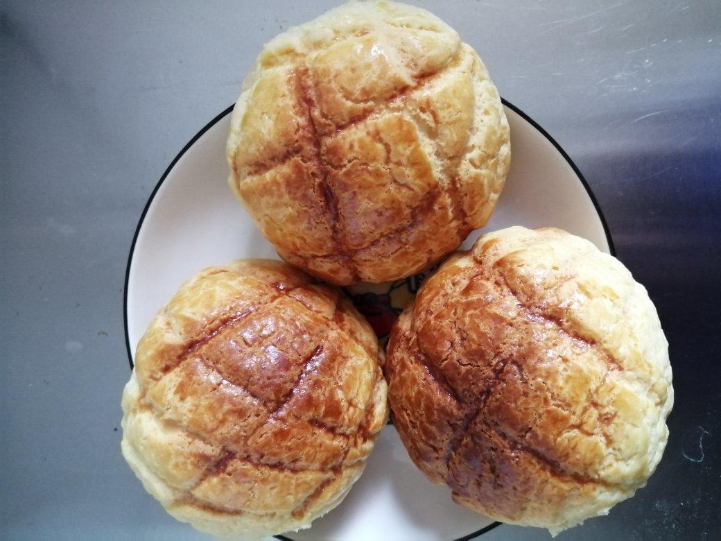 奶酥馅菠萝包