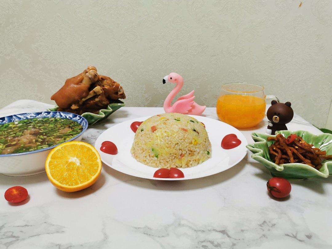 家常蛋炒饭