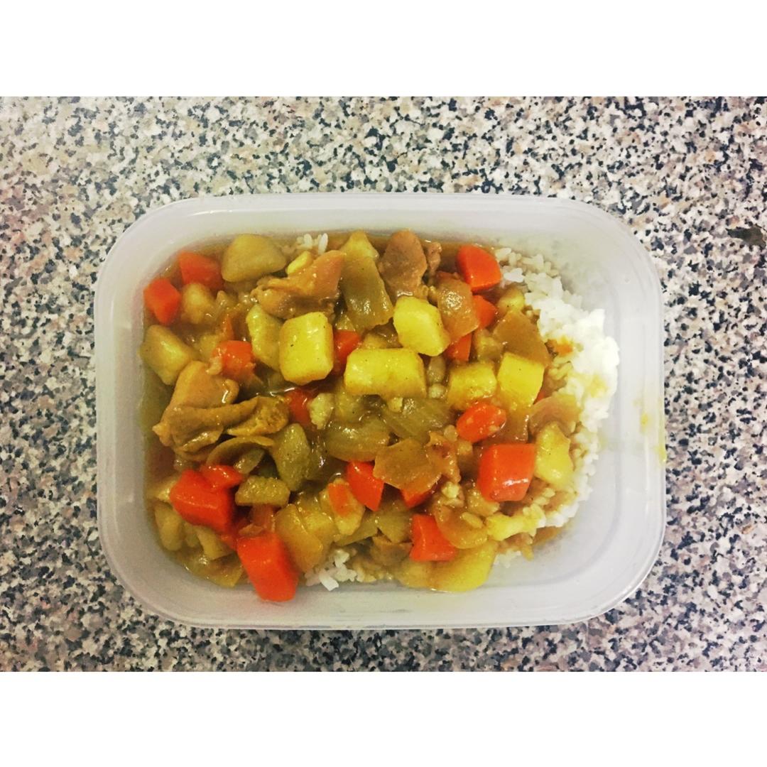 咖喱土豆鸡块