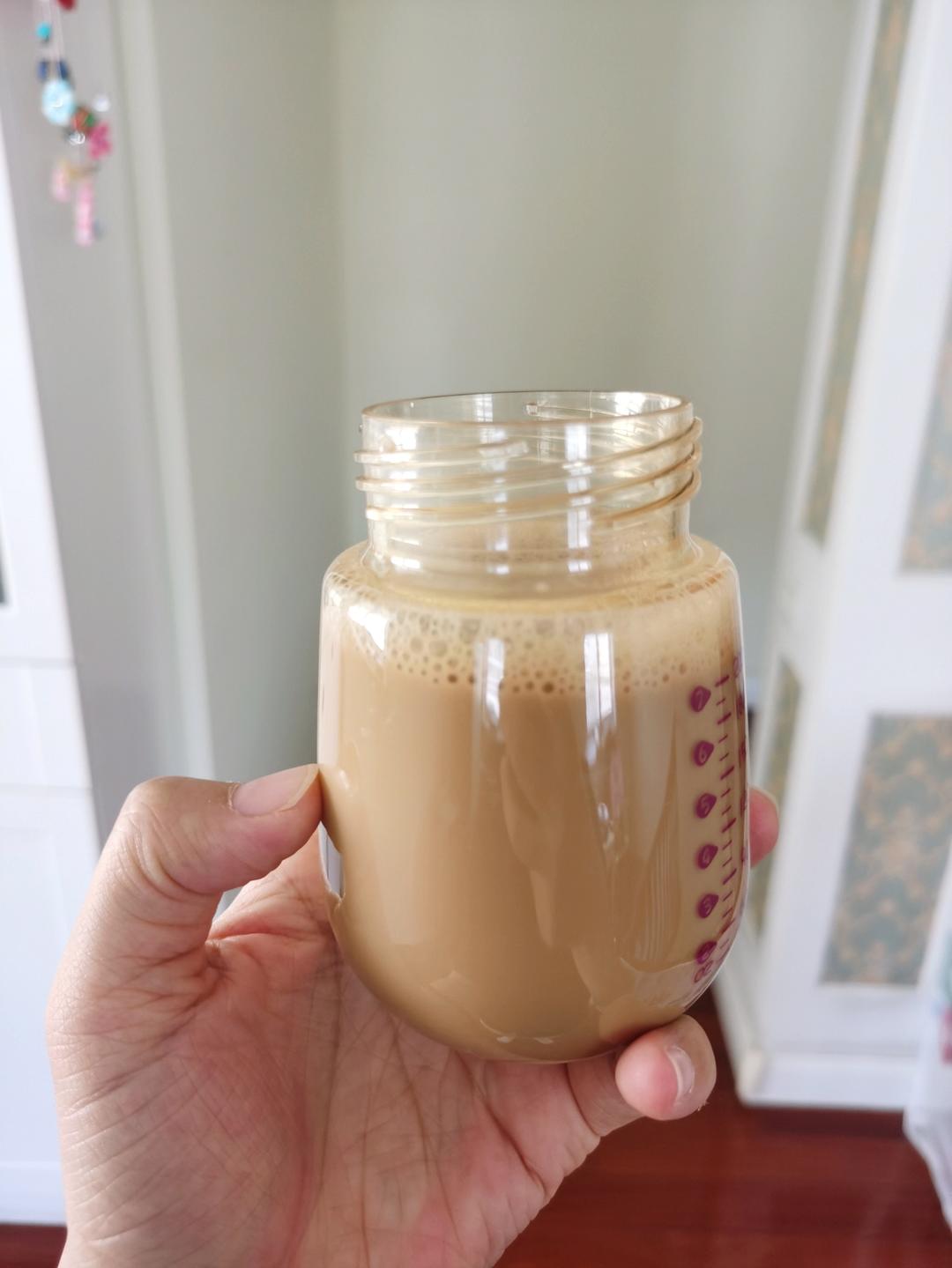 正宗港式丝袜奶茶-史上最强最详细的食谱！新增拉茶视频😍奶香茶靓！