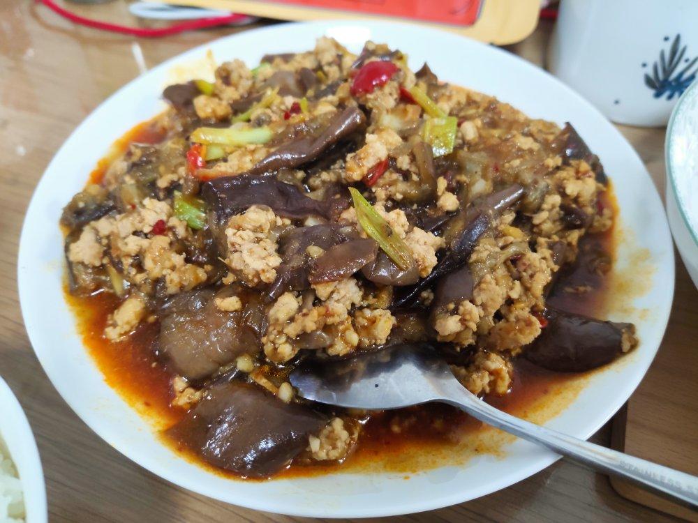 比肉还好吃的红烧茄子