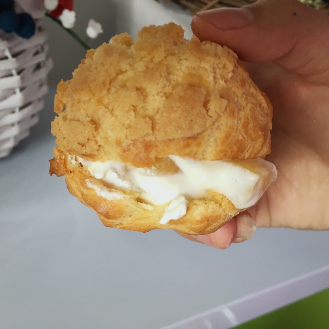 十分美味的酥皮泡芙