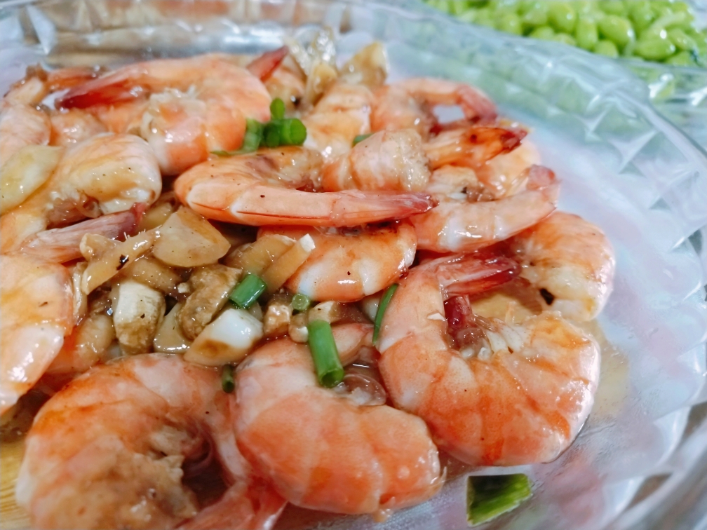 不辣的炒虾虾，超级好吃又简单的做法
