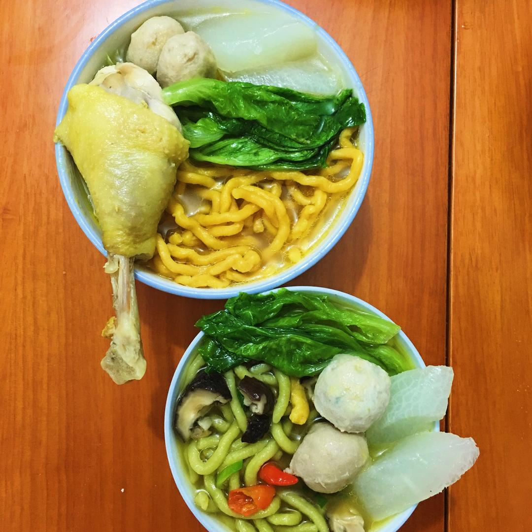 自制纯天然蔬菜汁彩色面条