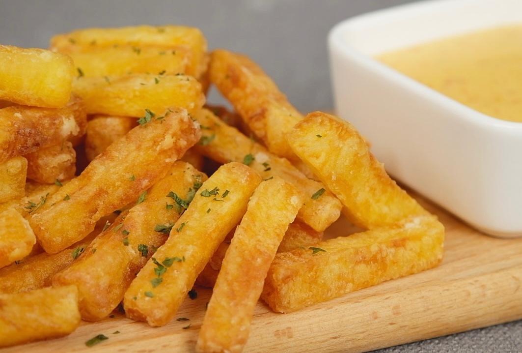 芝士酱薯条 Potato Fries & Cheese Sauce