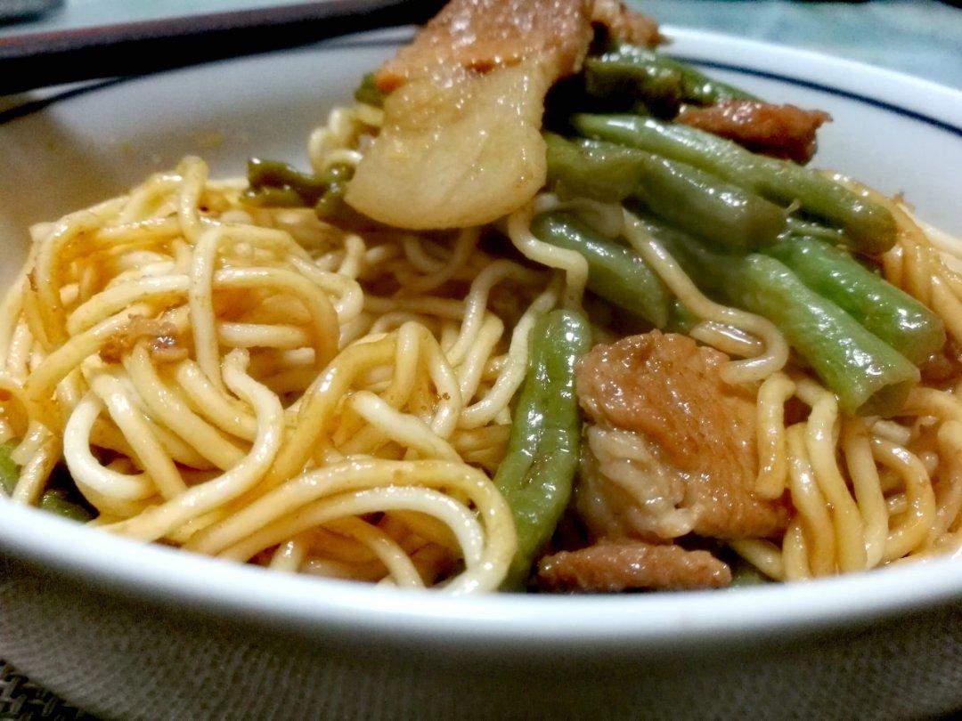 豆角焖面