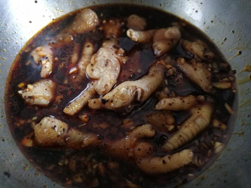 停不下来的秘制凉拌鸡爪