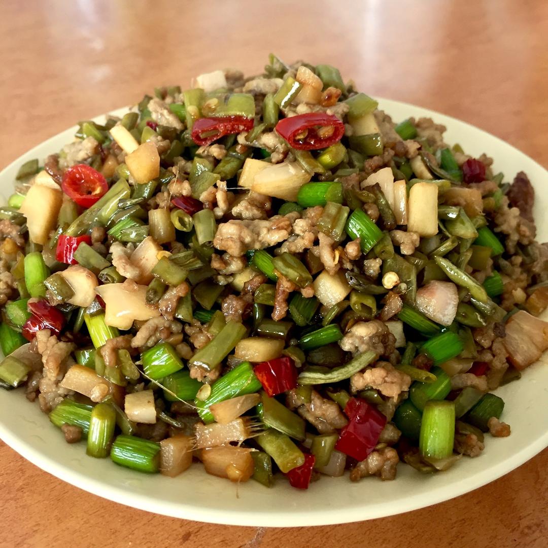 酸豆角炒肉末