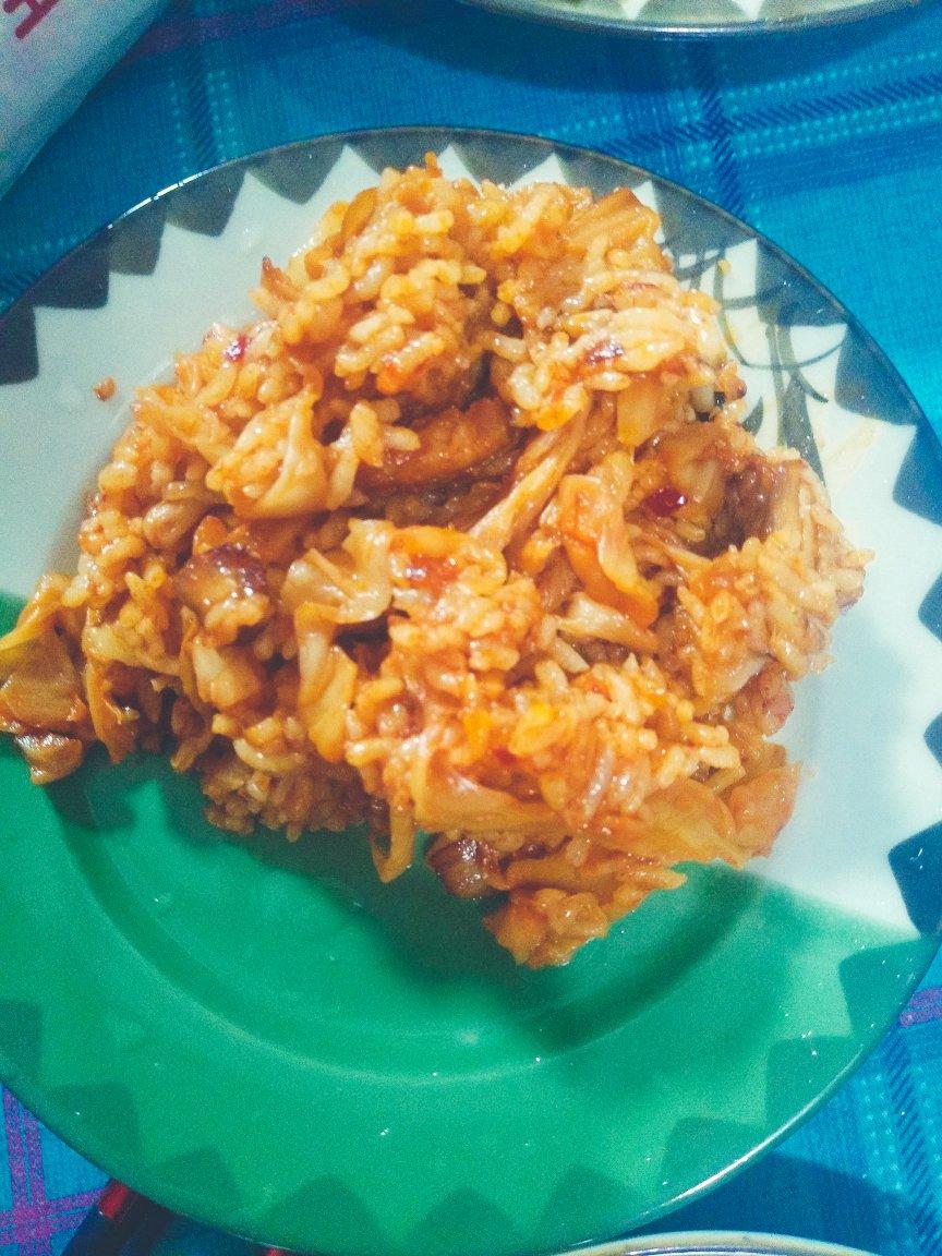 剩米饭最好的归宿——辣白菜炒饭