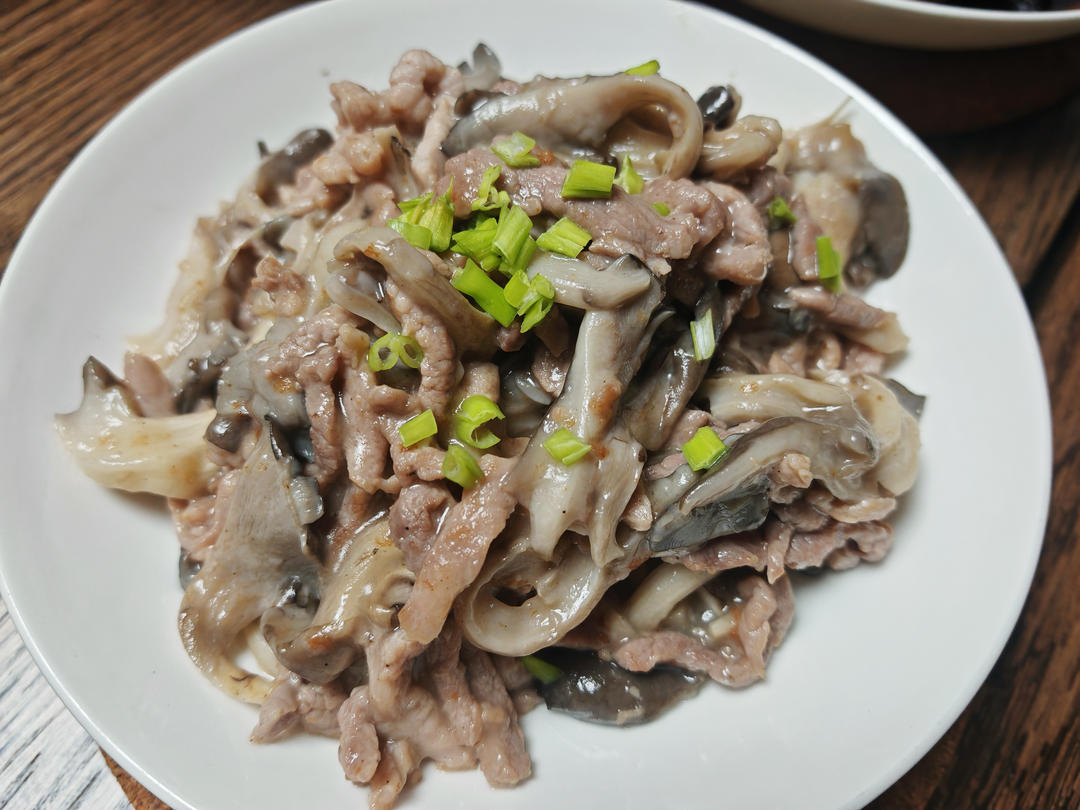 【厨房笔记】平菇肉丝