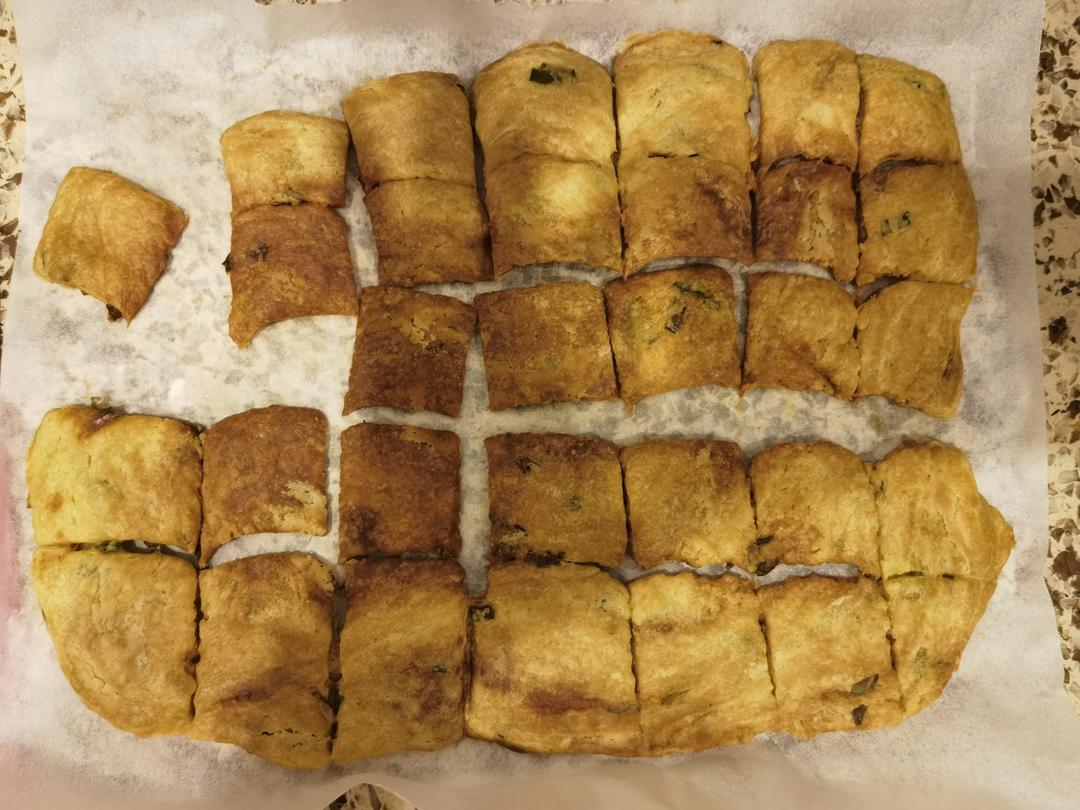 香葱苏打饼干   葱香味浓   酥松无比   无糖低油   养胃减肥  附细节视频
