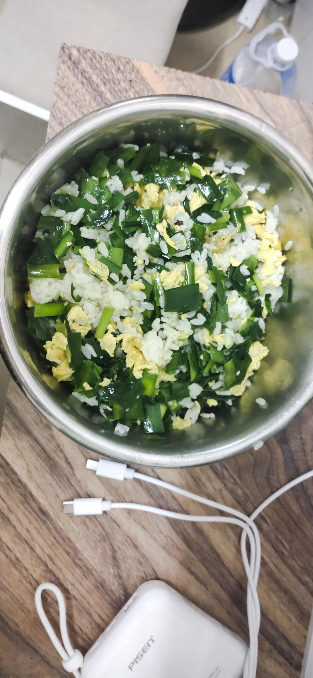 韭菜炒鸡蛋——三分钟快手下饭菜 掌握火候的秘诀