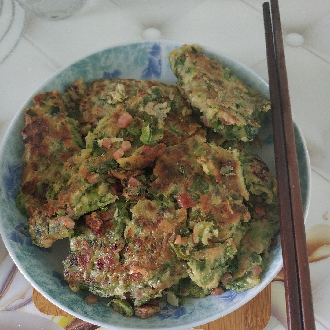 芹菜叶鸡蛋饼