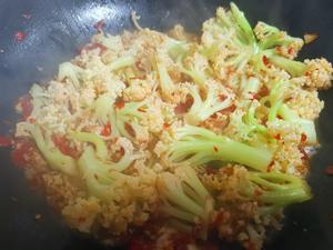 蒜蓉剁椒花菜的做法 步骤9