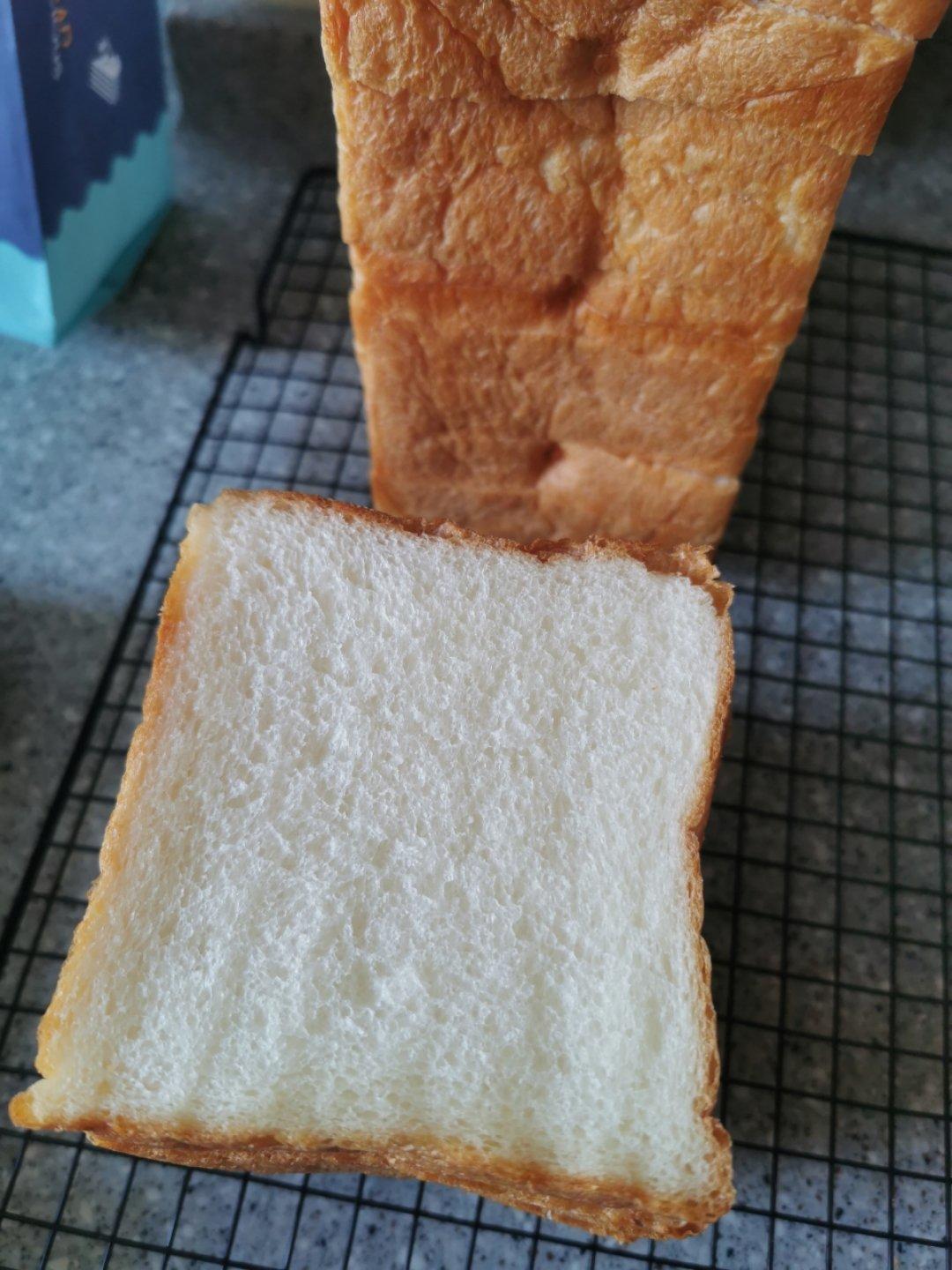 好吃到犯规的网红「生吐司」