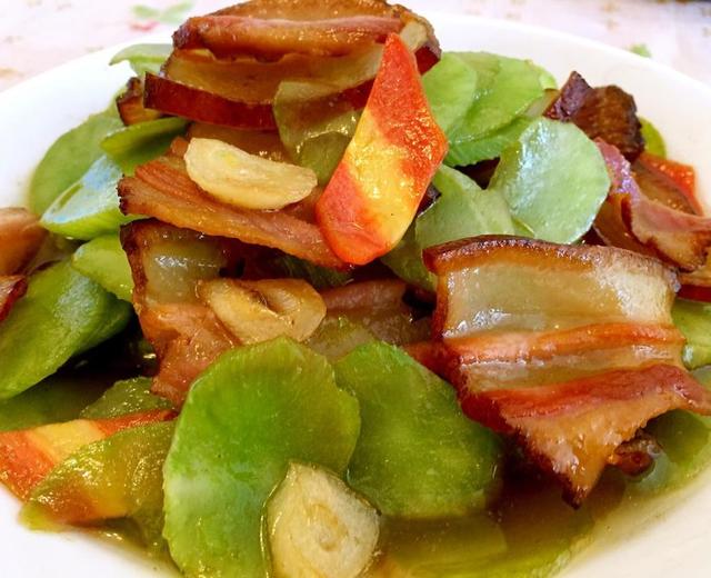 老丁的私房菜-腊肉炒莴笋的做法