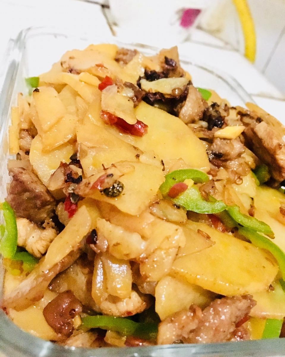 土豆回锅肉