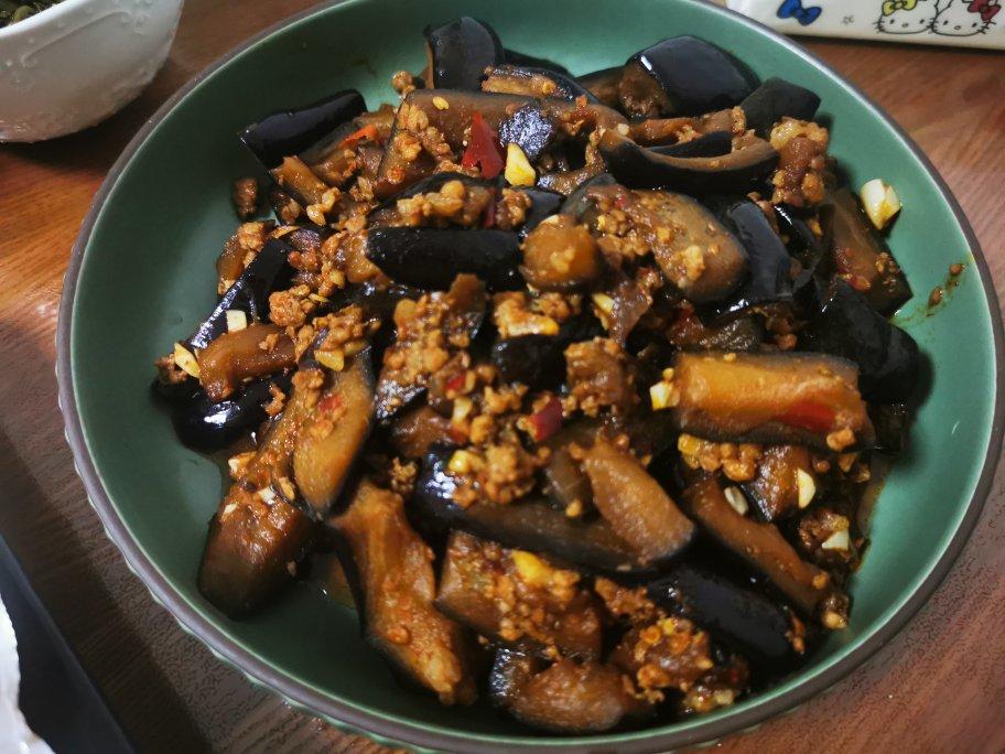 肉沫茄子（非油炸健康版）文末另附万能鱼香汁配方。