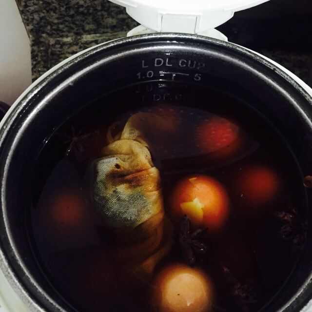 电饭煲煮五香茶叶蛋