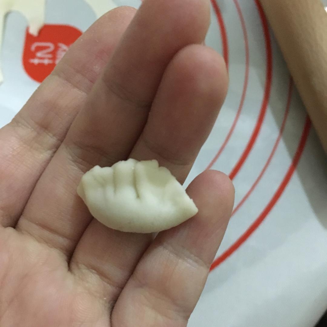 宝宝辅食迷你水饺