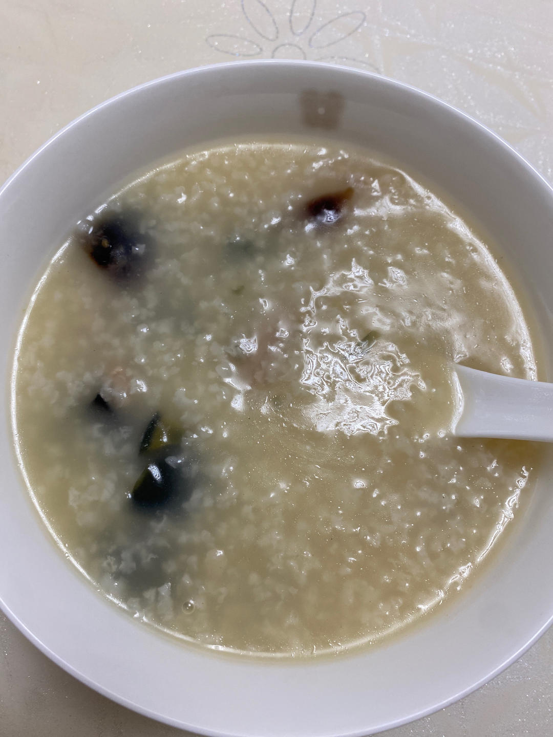 十五分钟快手之香滑皮蛋瘦肉粥(附五分钟电饭煲电压力锅更快捷方法)