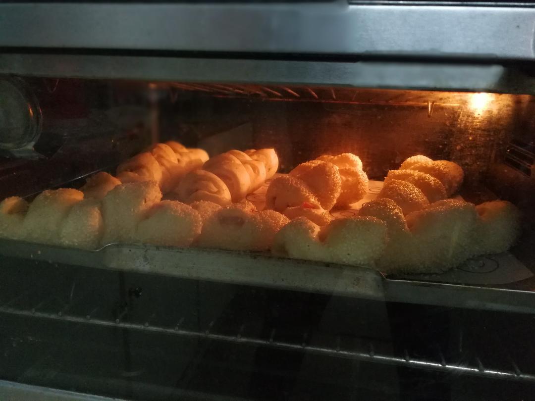 巴黎火腿麦穗面包