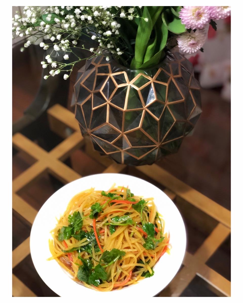 凉拌酸辣土豆丝