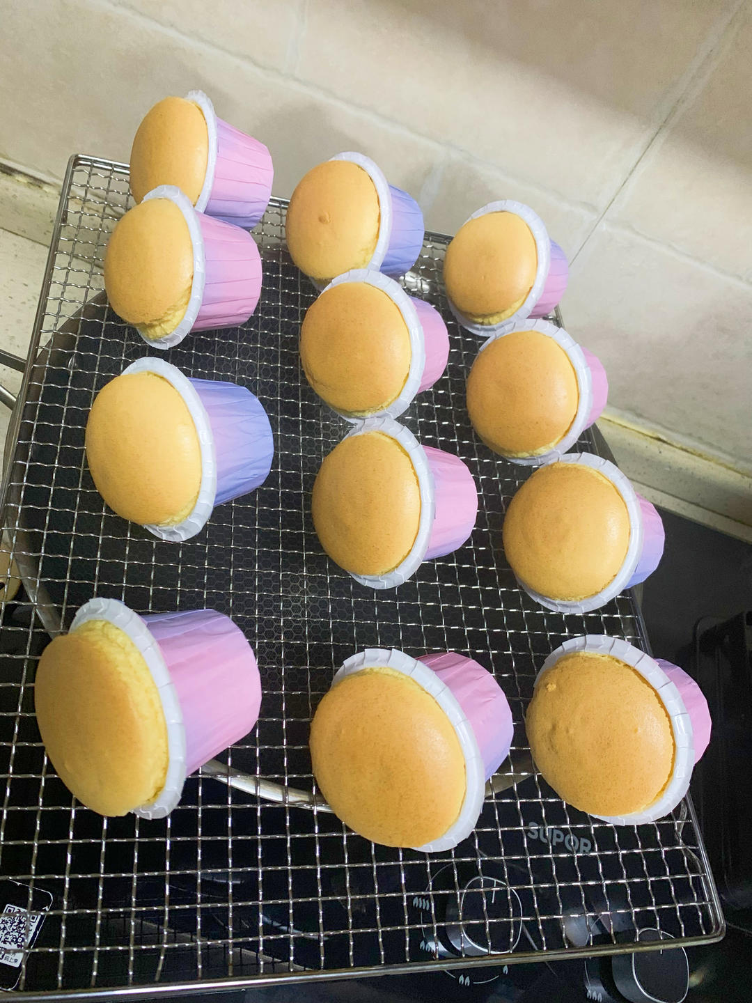 纸杯蛋糕 8寸戚风蛋糕的量