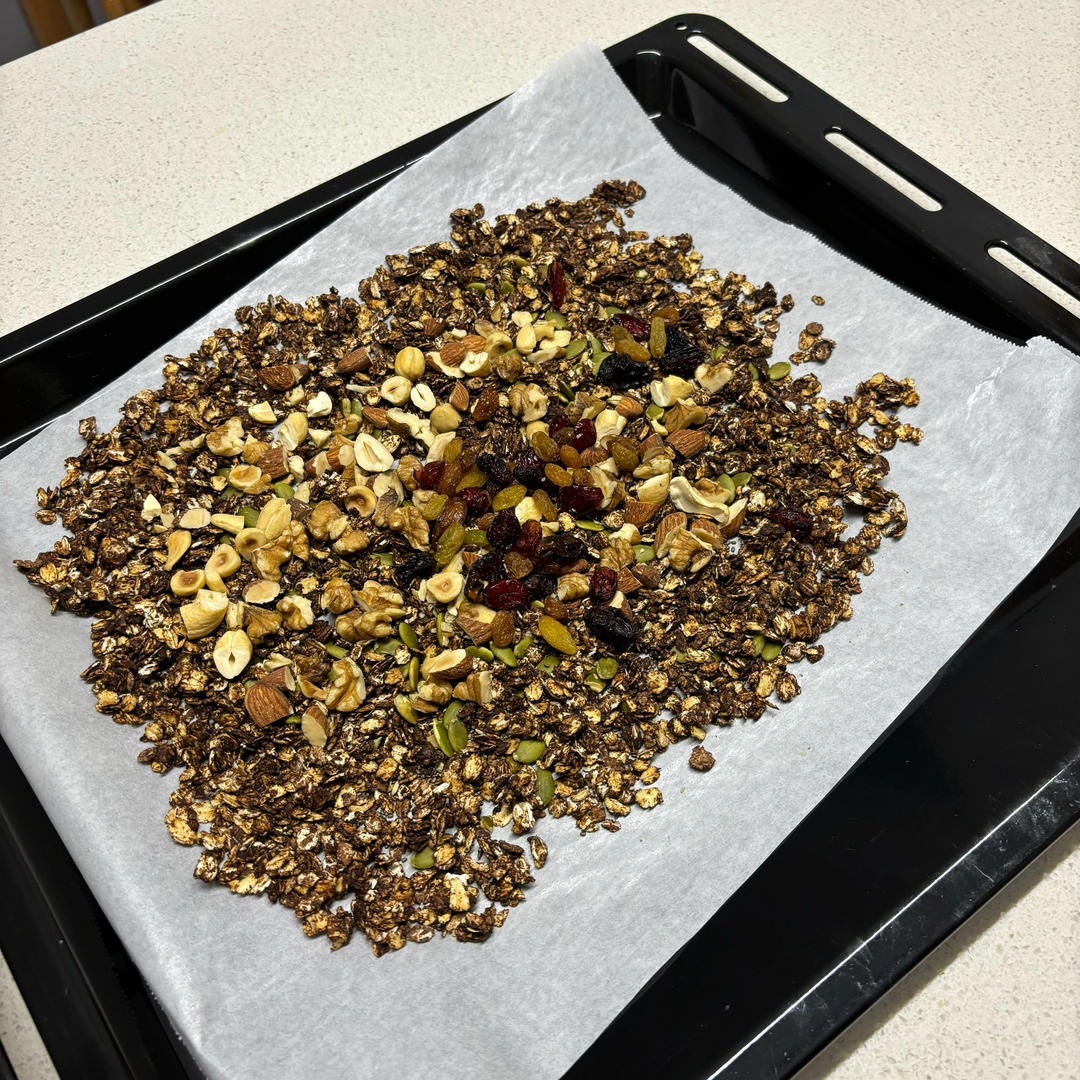 烤granola燕麦片（无糖无油但很脆的小秘诀）