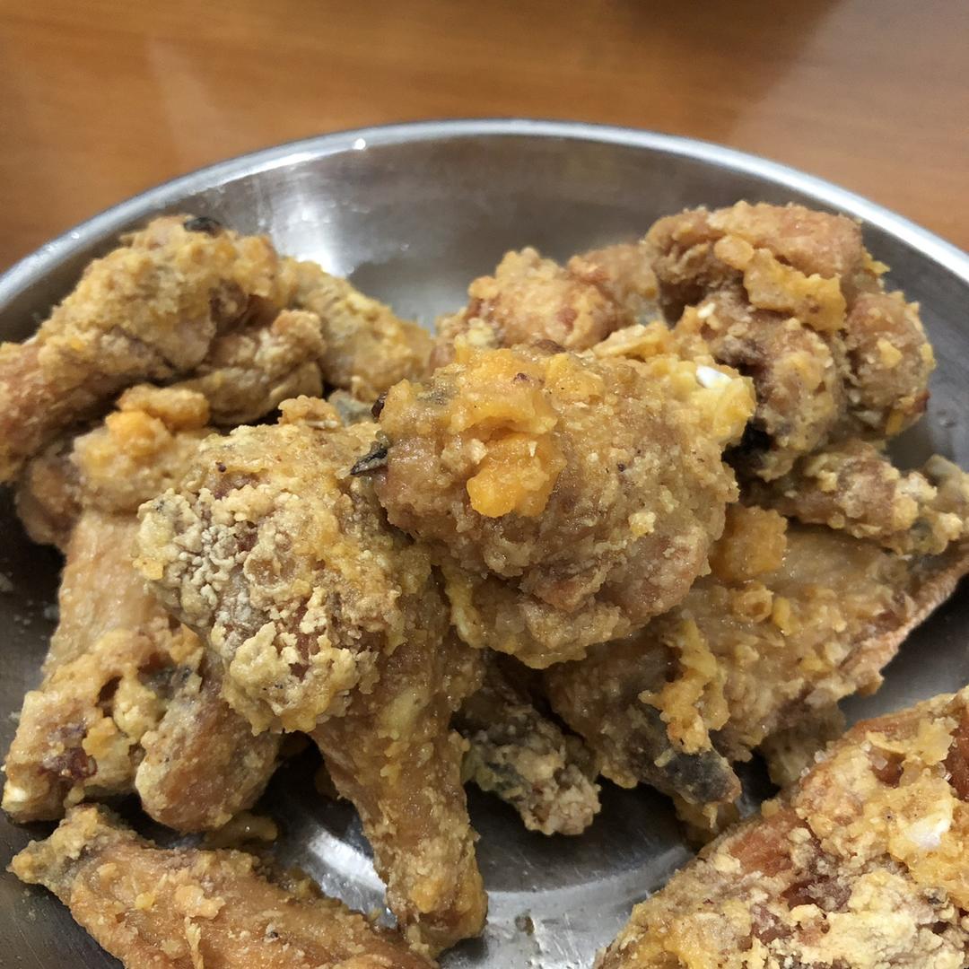 金灿灿咸蛋黄鸡翅「厨娘物语」