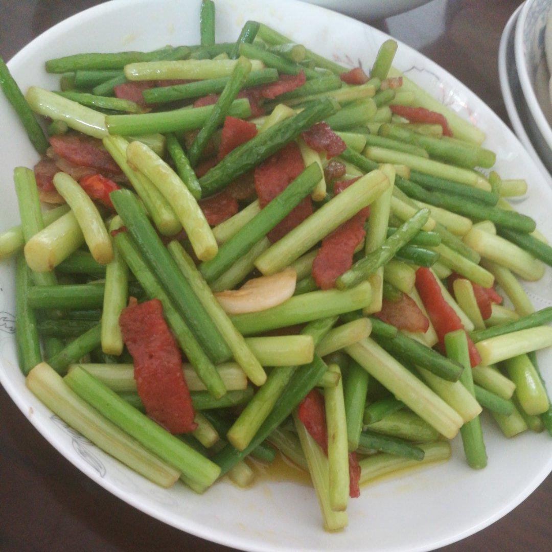 蒜苔炒肉