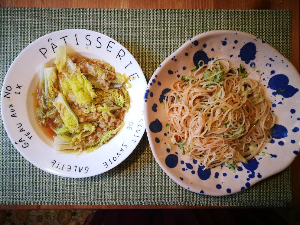 黄瓜芝香凉拌面丨健康·三餐