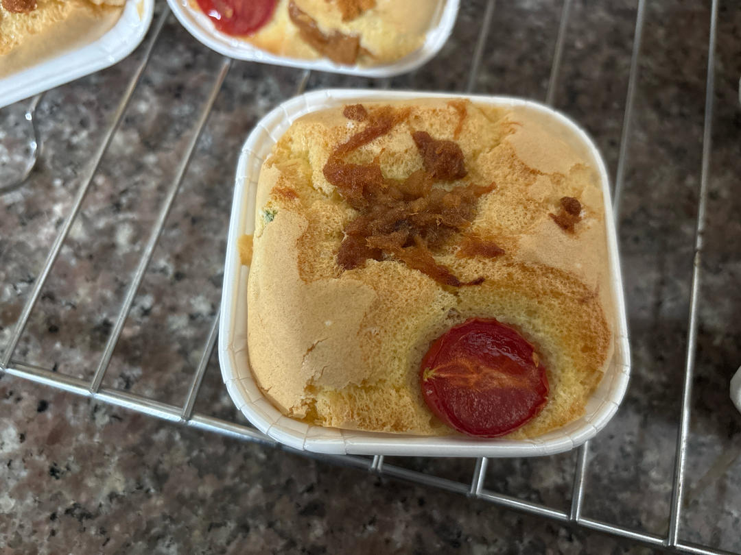 关关家的🎀肉松海苔蛋糕杯