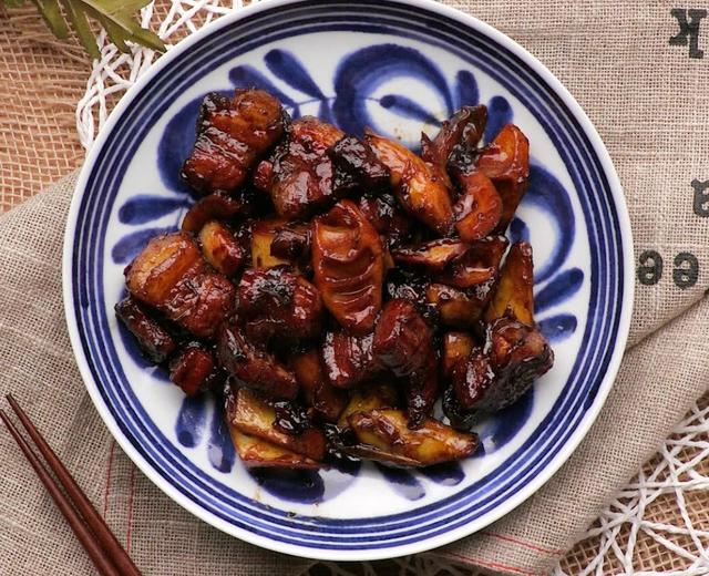 春笋烧五花的做法