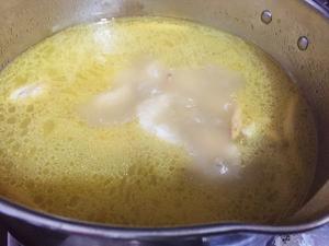 猴头菇黄花炖鸡汤的做法 步骤15