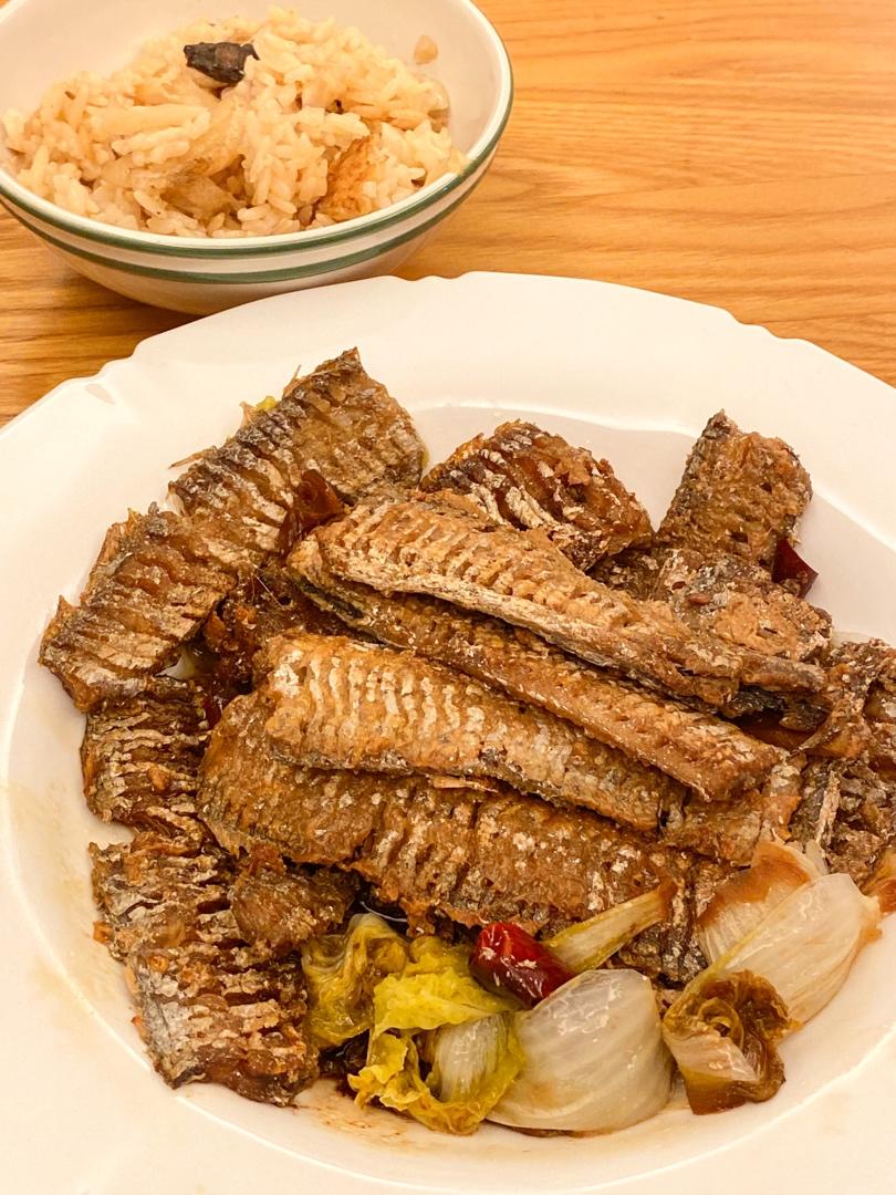 可以连鱼骨一起吃的焖酥带鱼