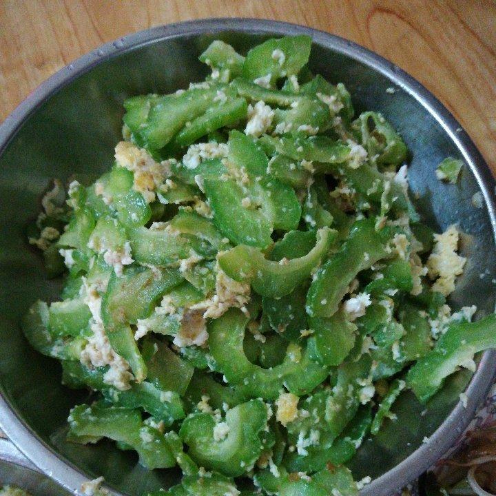 苦瓜炒蛋（清火菜）