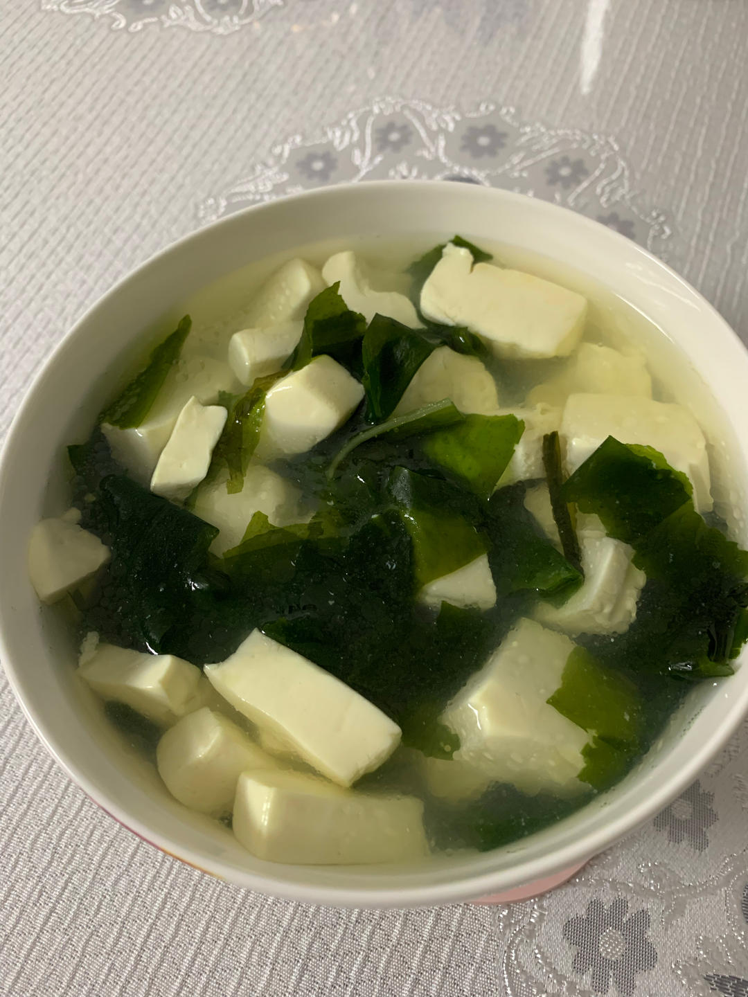 一屋，二人，三餐，四季