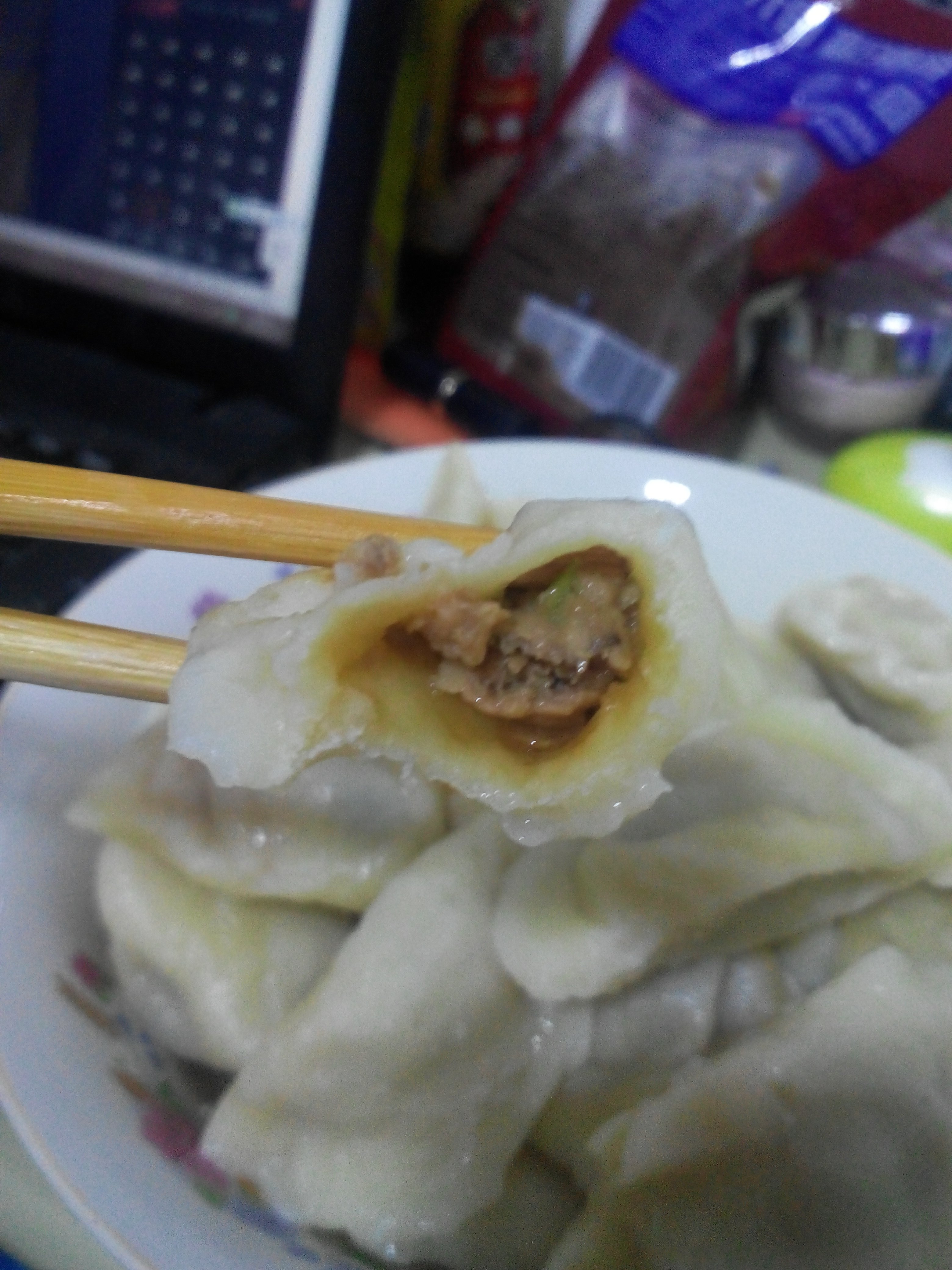 香菇肉饺子
