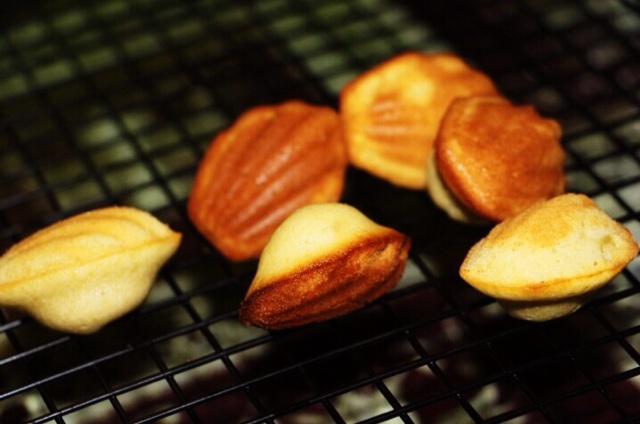 抹茶玛德琳蛋糕