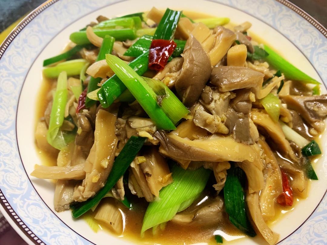 素炒平菇