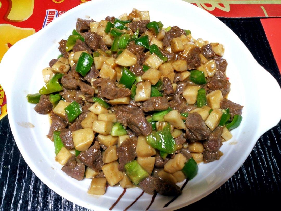 家常菜~杏鲍菇烧牛肉粒