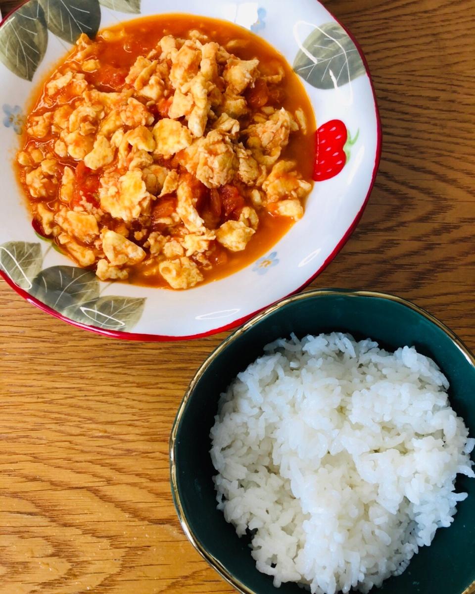 西红柿炒鸡蛋时，多加这一步，鸡蛋香嫩又入味