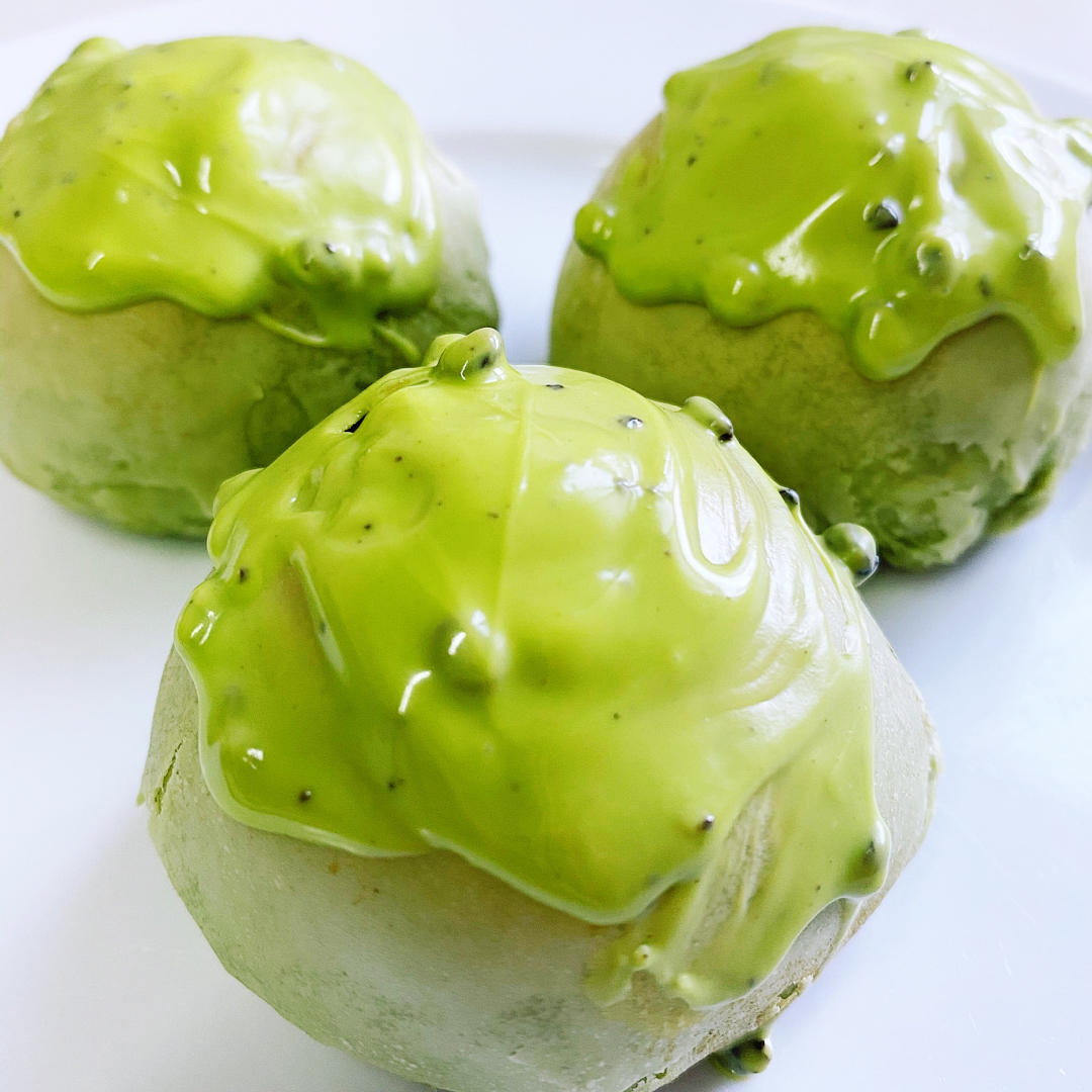 抹茶玄米淋面蛋黄酥，好棒的搭配 | S80烤箱