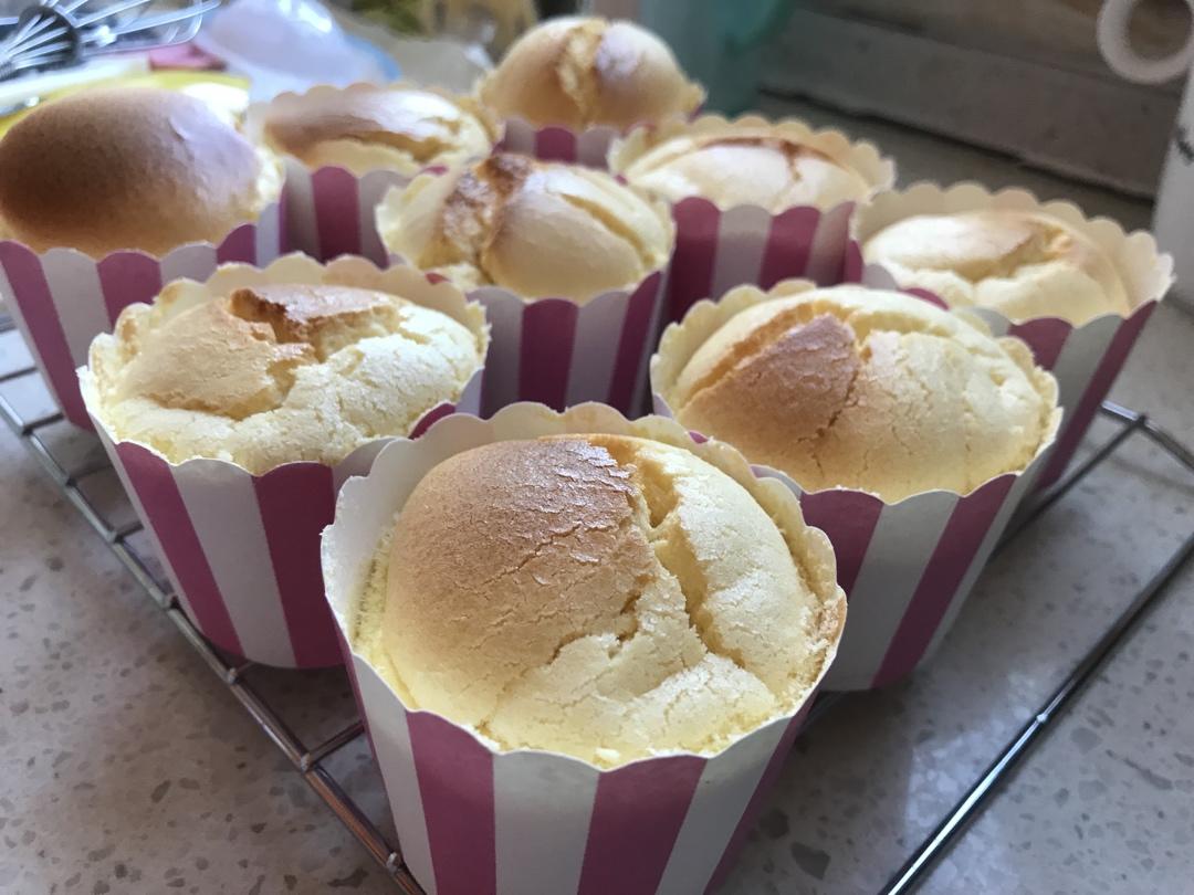 纸杯蛋糕--不开裂、不塌陷