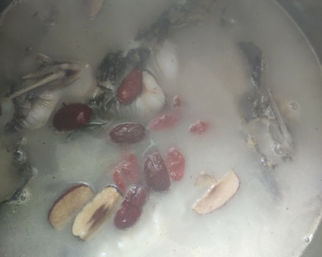 黄骨鱼汤的做法