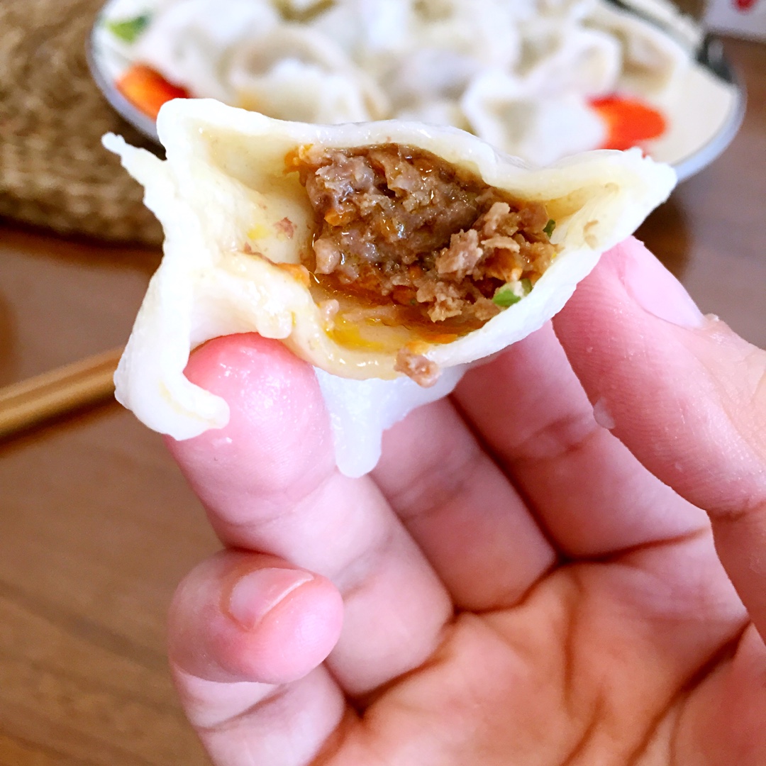 牛肉胡萝卜水饺