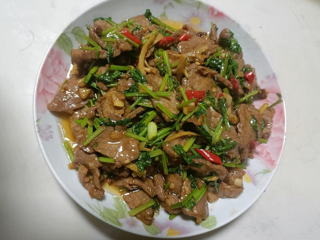 香菜牛肉